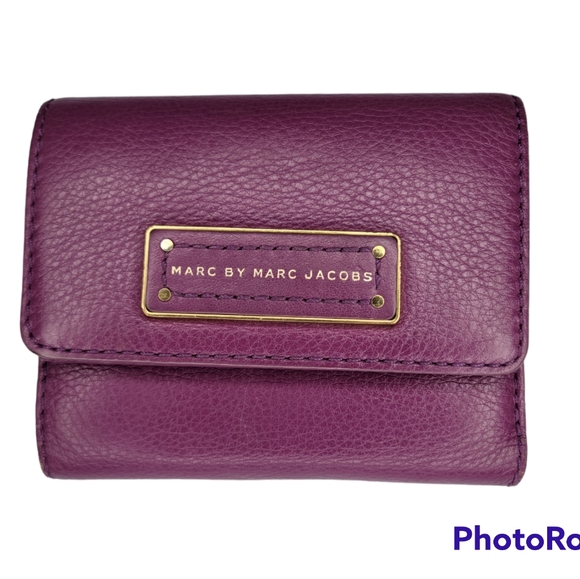 Marc Jacobs Purple Vintage Wallet - Picture 1 of 5